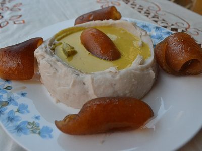 Taro sauce jaune